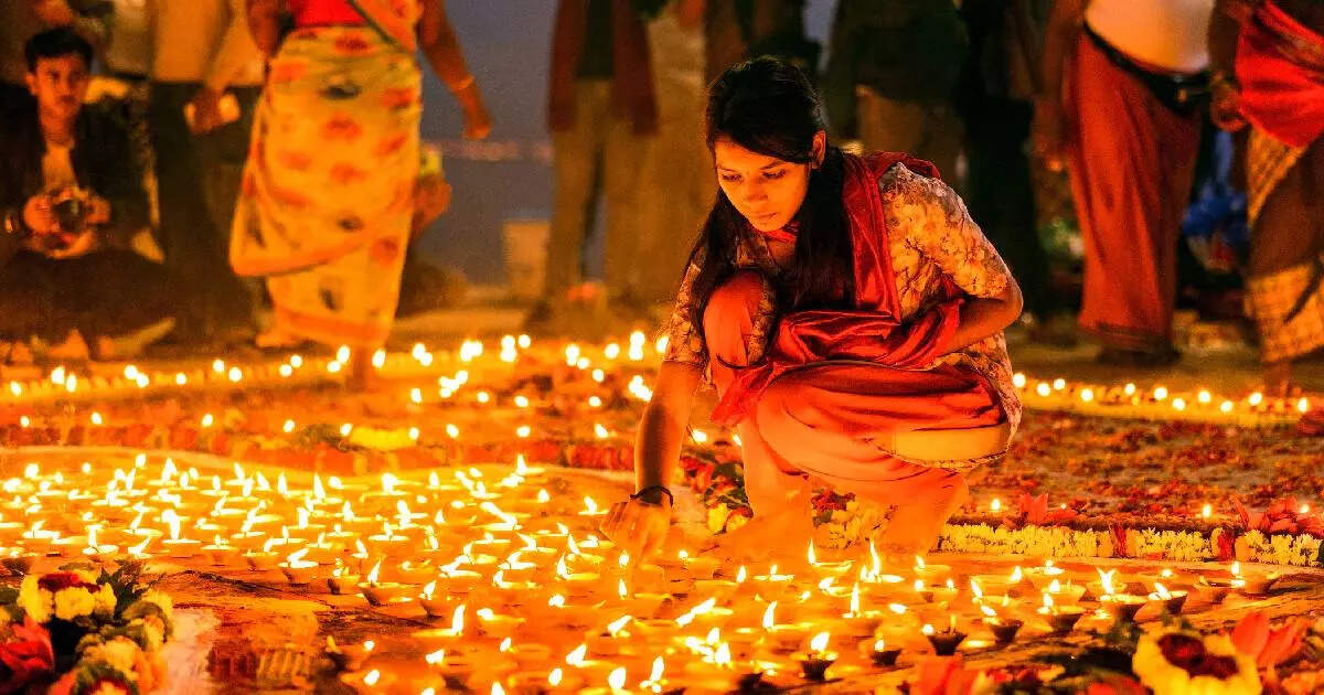 दीपावली तिथि विवाद: यूनाइटेड हिन्दू फ्रंट की मांग – 'एक देश, एक पर्व, एक तिथि', संस्कृति मंत्री को पत्र!