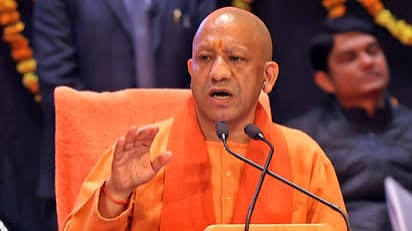 योगी सरकार का बड़ा तोहफा: नोएडा में न्यूनतम मजदूरी 21% बढ़ी, लाखों मजदूरों को सीधा फायदा