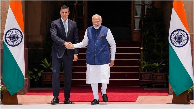 Delhi News : ‘हम आतंकवाद के खिलाफ लड़ाई में कंधे से कंधा मिलाकर खड़े’, पैराग्वे के राष्ट्रपति से बोले पीएम मोदी