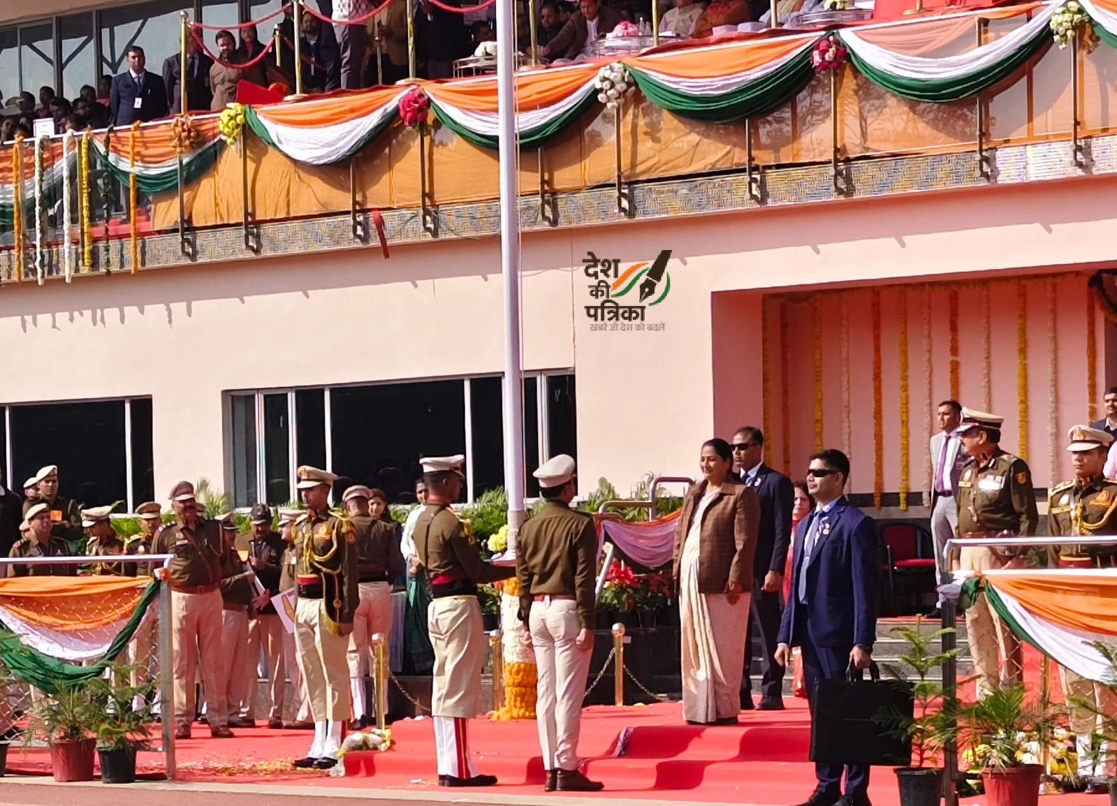 दिल्ली को बार-बार लूटने वाले खुद मिट गए: गणतंत्र दिवस पर सीएम रेखा गुप्ता का प्रेरणादायक संदेश